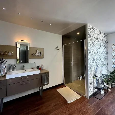 펜션 Piscine, Soleil Et Farniente *